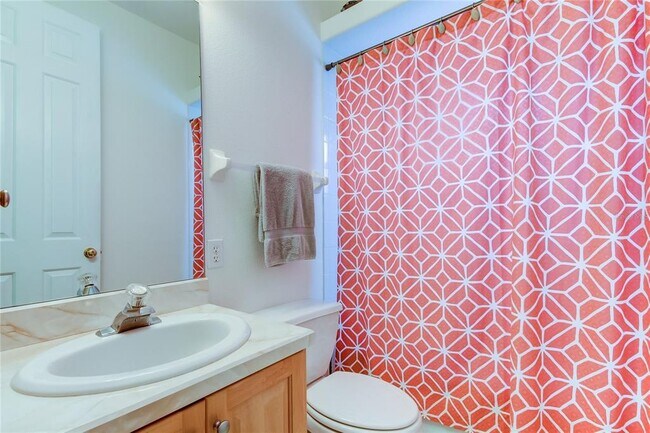 Building Photo - 1575 Pinellas Bayway S