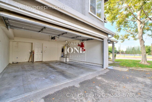 Building Photo - 1170 E Monte Vista Ave