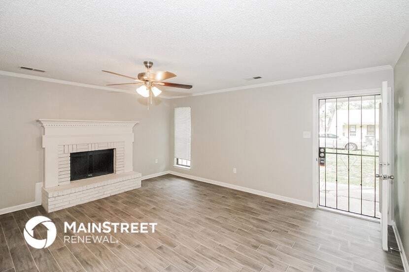 Building Photo - 6645 Chauncey