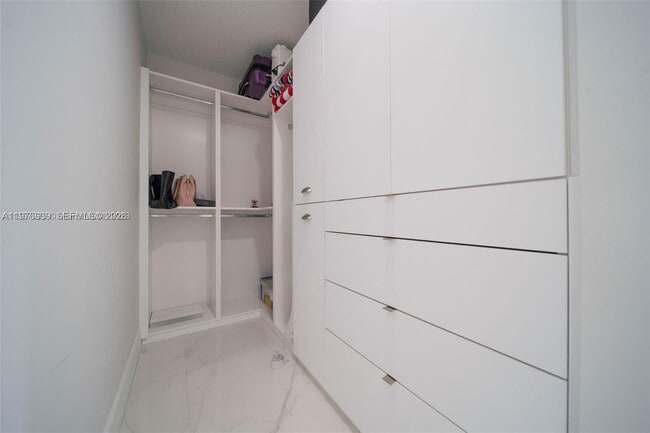 Building Photo - 3436 SW 88th Pl