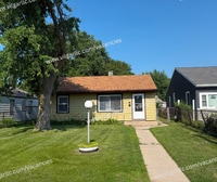 Building Photo - Very spacious  2 Bedroom • 1 Bathroom Home