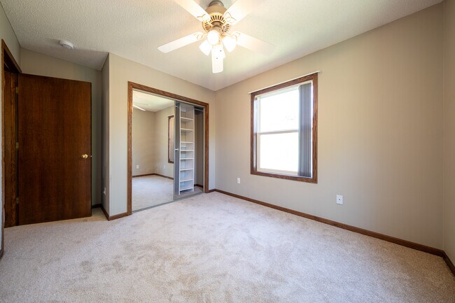 Building Photo - 408 10th St