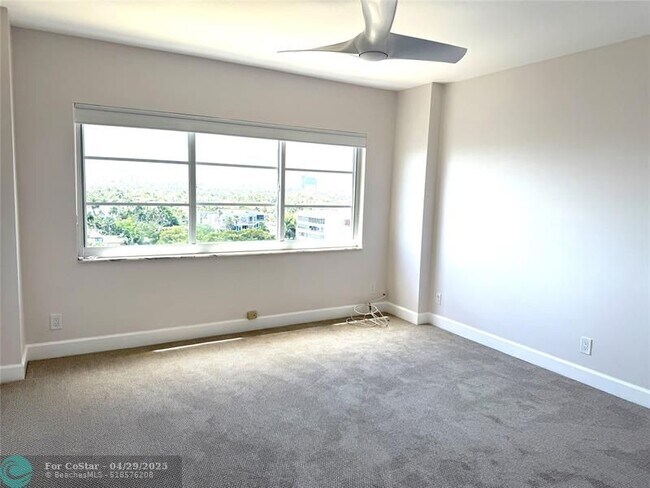 Building Photo - 2500 E Las Olas Blvd