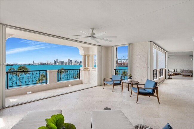 Building Photo - 5242 Fisher Island Dr