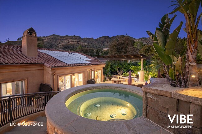Building Photo - Rare Grand Estate in North Ranch — Resort Living at Its Finest