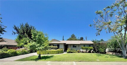 Building Photo - 509 California Dr