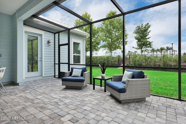 Building Photo - 94 Waterline Dr