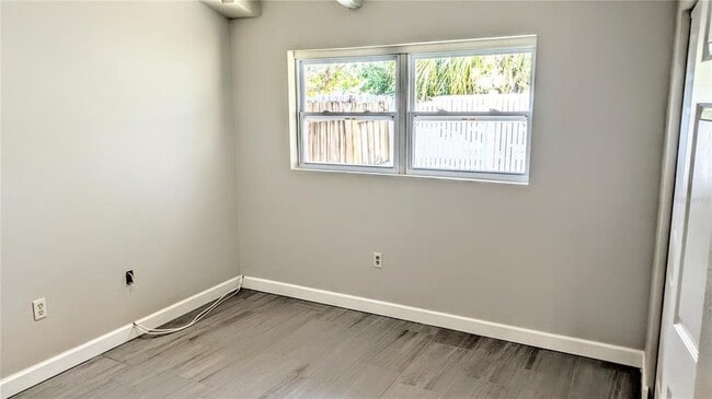 Building Photo - 500 N Jefferson Ave