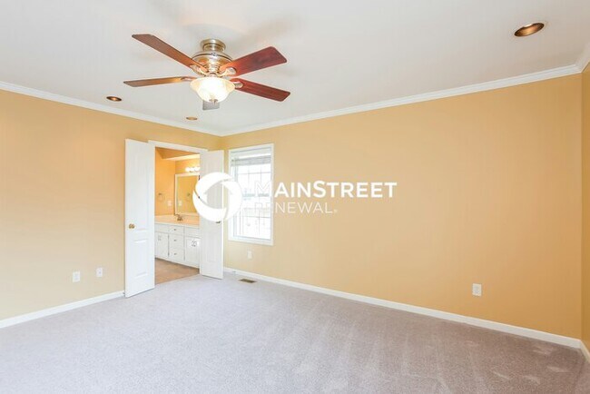 Building Photo - 3 Bedroom Pet-Friendly Home in Pleasant Hill, MO with Main Street Renewal
