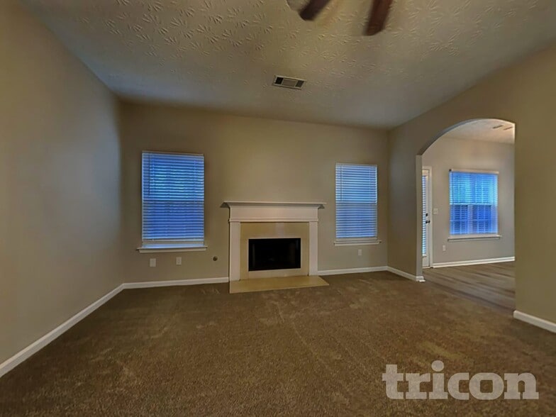 Building Photo - 1206 Seagull Way