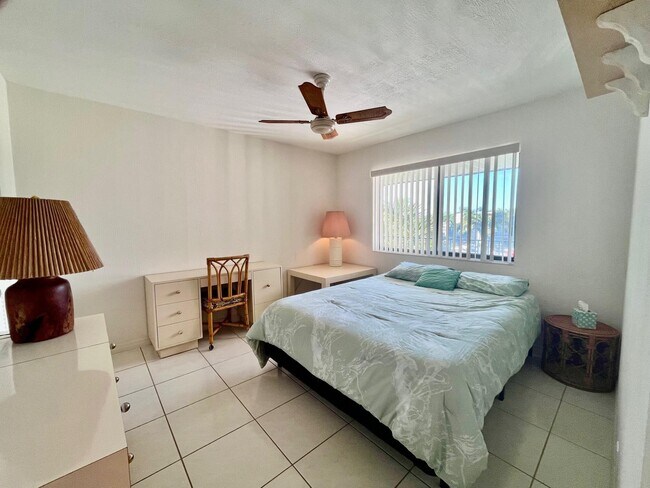 Building Photo - 4090 Tivoli Ct