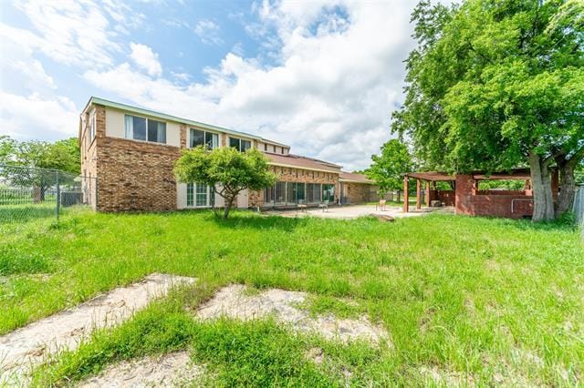 Building Photo - 5826 Pleasant Valley Rd