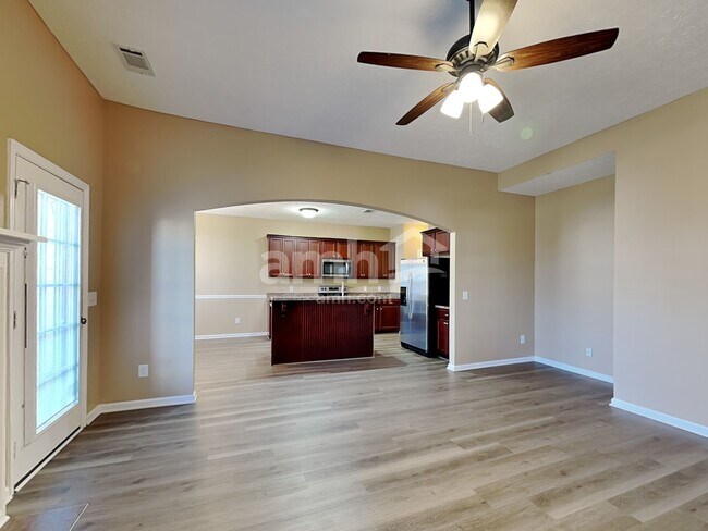 Building Photo - 115 Otter Glen Dr