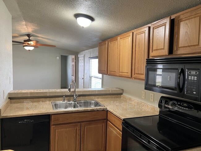 Building Photo - 1288 Stitzel Rd