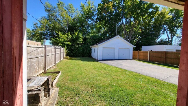 Building Photo - 5171 Evanston Ave