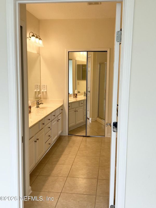 Building Photo - 6600 White Blossom Cir