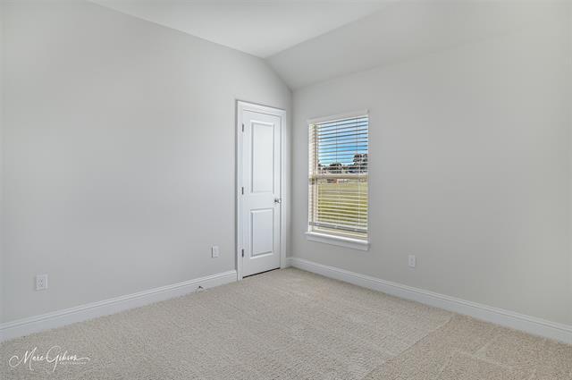 Building Photo - 260 Sedgewick Ave