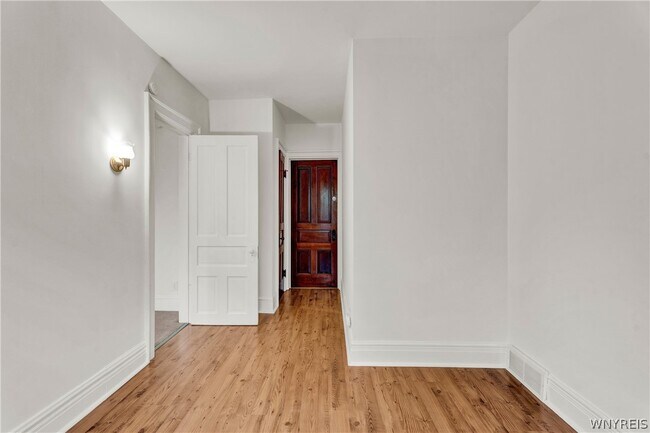 Building Photo - 238 Saranac Ave