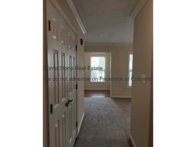 Building Photo - 3315 Harbour Pointe Pl