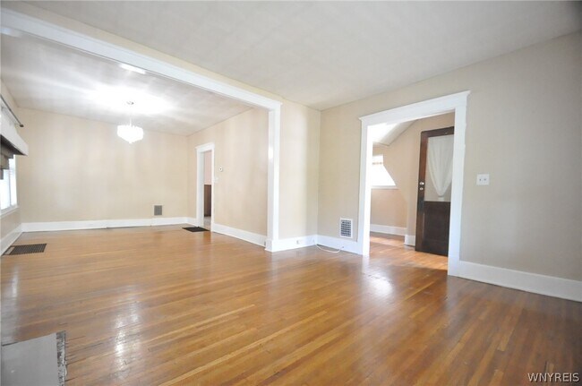Building Photo - 74 Norwalk Ave