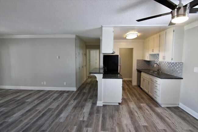 Building Photo - 11500 National Blvd