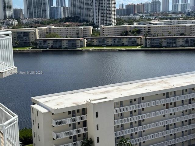 Building Photo - 18021 Biscayne Blvd