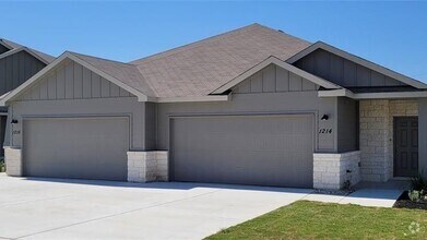 Building Photo - 1216 Garland Rd