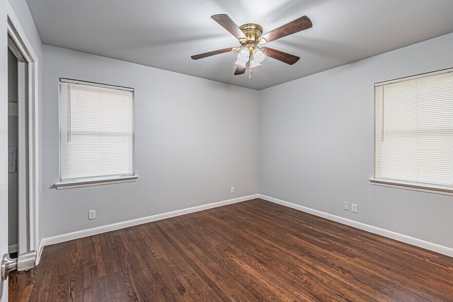 Building Photo - 1828 Baxley Dr