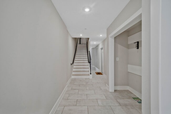 Building Photo - 1638 K St NW