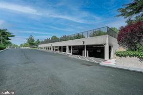 Building Photo - 666 W Germantown Pike