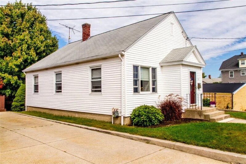 Building Photo - 57 Kennedy St