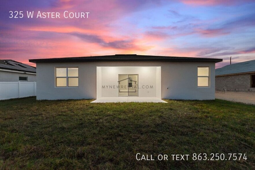 Building Photo - 325 W Aster Ct