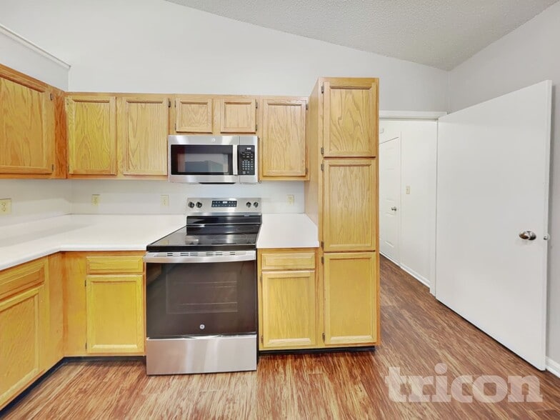 Building Photo - 4211 Dunedin Ct