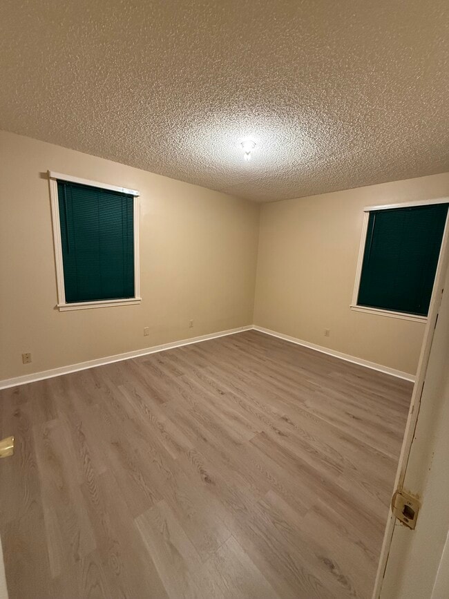 Building Photo - 29 Kemmons Dr