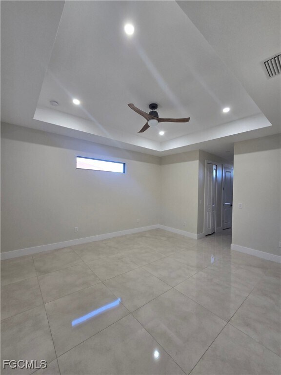 Building Photo - 2200 SW 32nd St