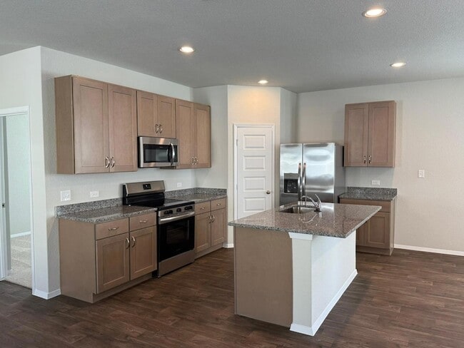 Building Photo - 2601 Totley Rd