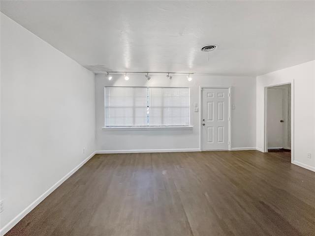Building Photo - 2620 Crest Ridge Dr