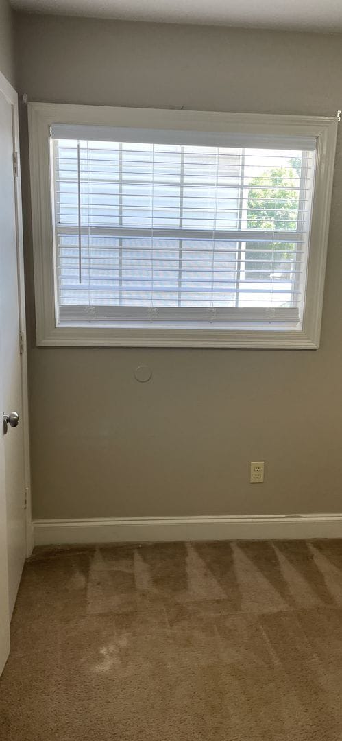 Building Photo - 138 Hummingbird Ln