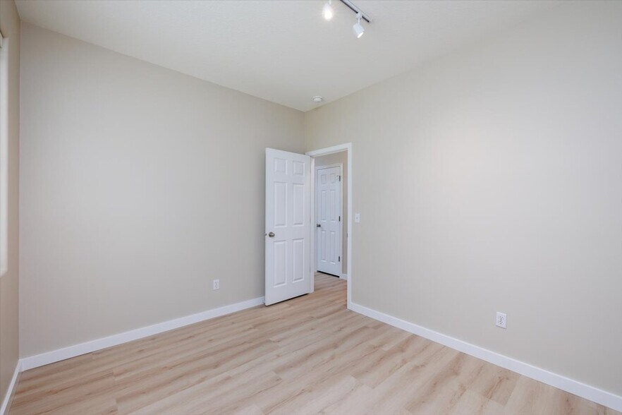 Entrance Into Office/Den - 281 N Royal Oak St