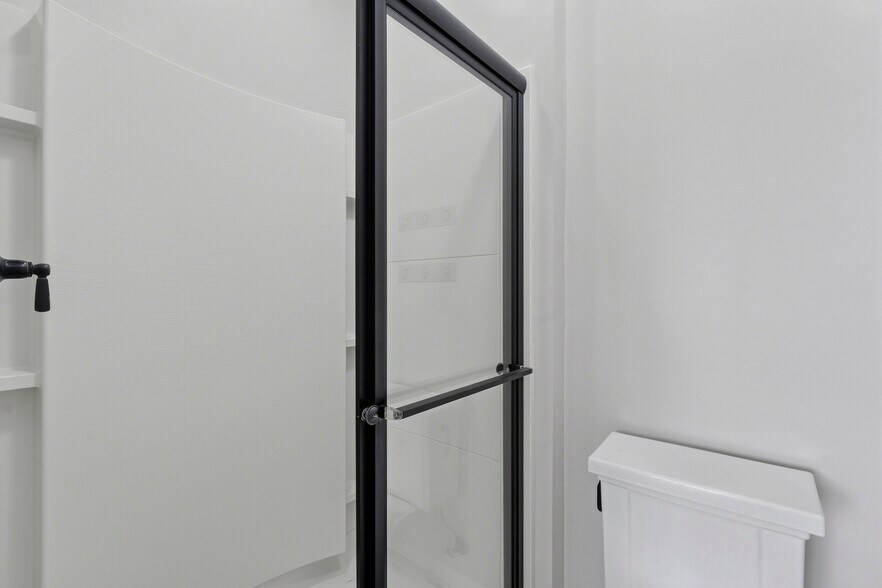 Building Photo - 200 Venango Trl