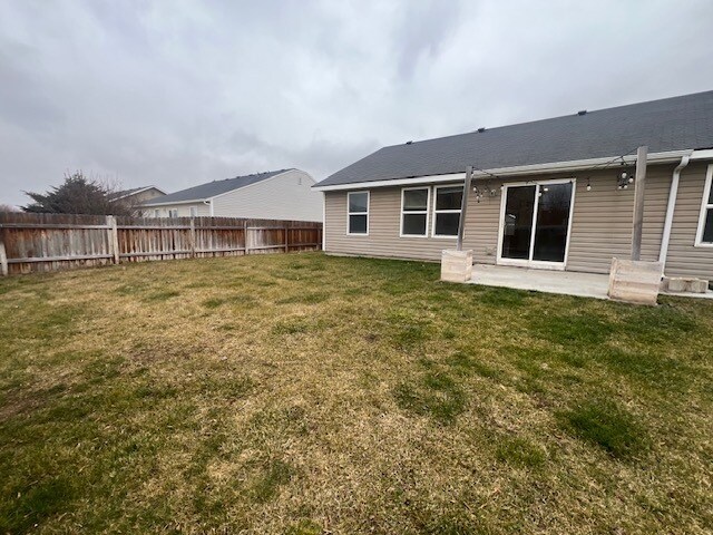 Building Photo - 3 Bed 2 Bath House in Nampa!
