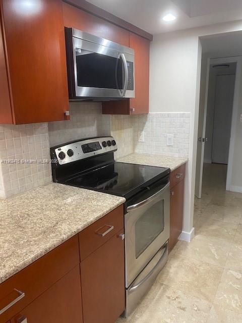 Building Photo - 8129 SW 86th Terrace