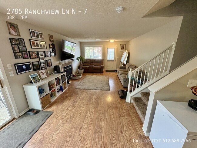 Building Photo - 2785 Ranchview Ln N