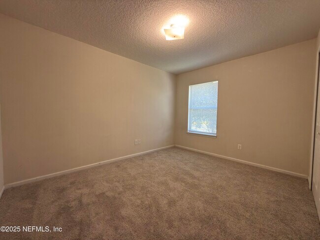 Building Photo - 1324 Wekiva Way