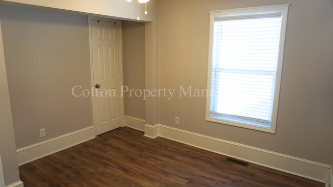 Building Photo - 4BR/2BA Home Downtown Near Brooklyn Arts District - $1,799/month - Pet Friendly*