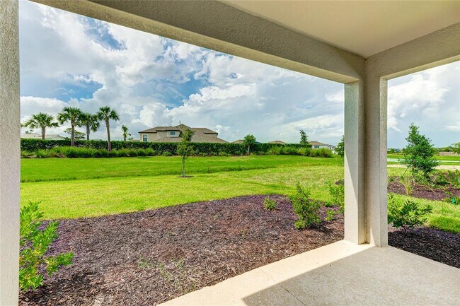 Building Photo - 8440 Skye Rnch Blvd