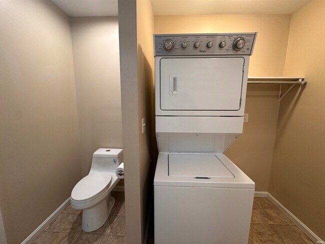 Building Photo - 2301 W Michigan St