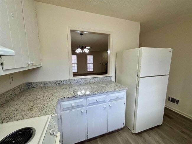 Building Photo - 5296 Weyden Trail