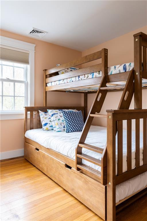 Building Photo - 304 Third Beach Rd