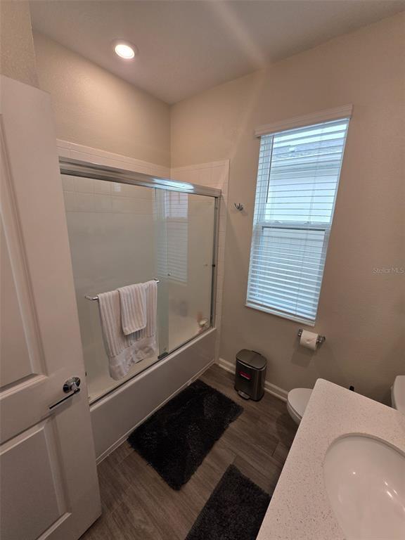 Building Photo - 5574 Bakewell Pl